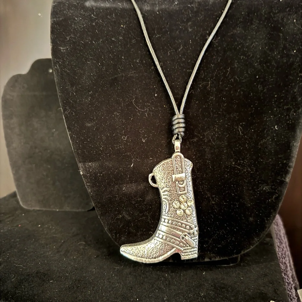 Silver Cowboy Boot‎ Pendant